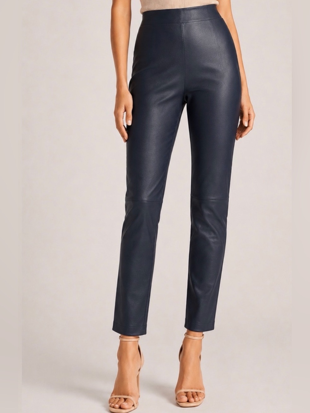 Good American women’s Faux Leather Black Pants